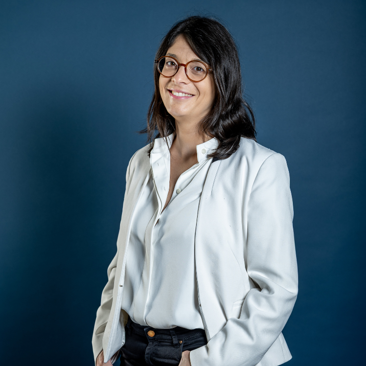 Photo portrait corporate de Natacha KINADJIAN CAPLAT fondatrice de Purenat